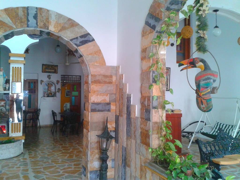 Hospederia Casa Familiar Hotel Santa Marta  Exterior photo