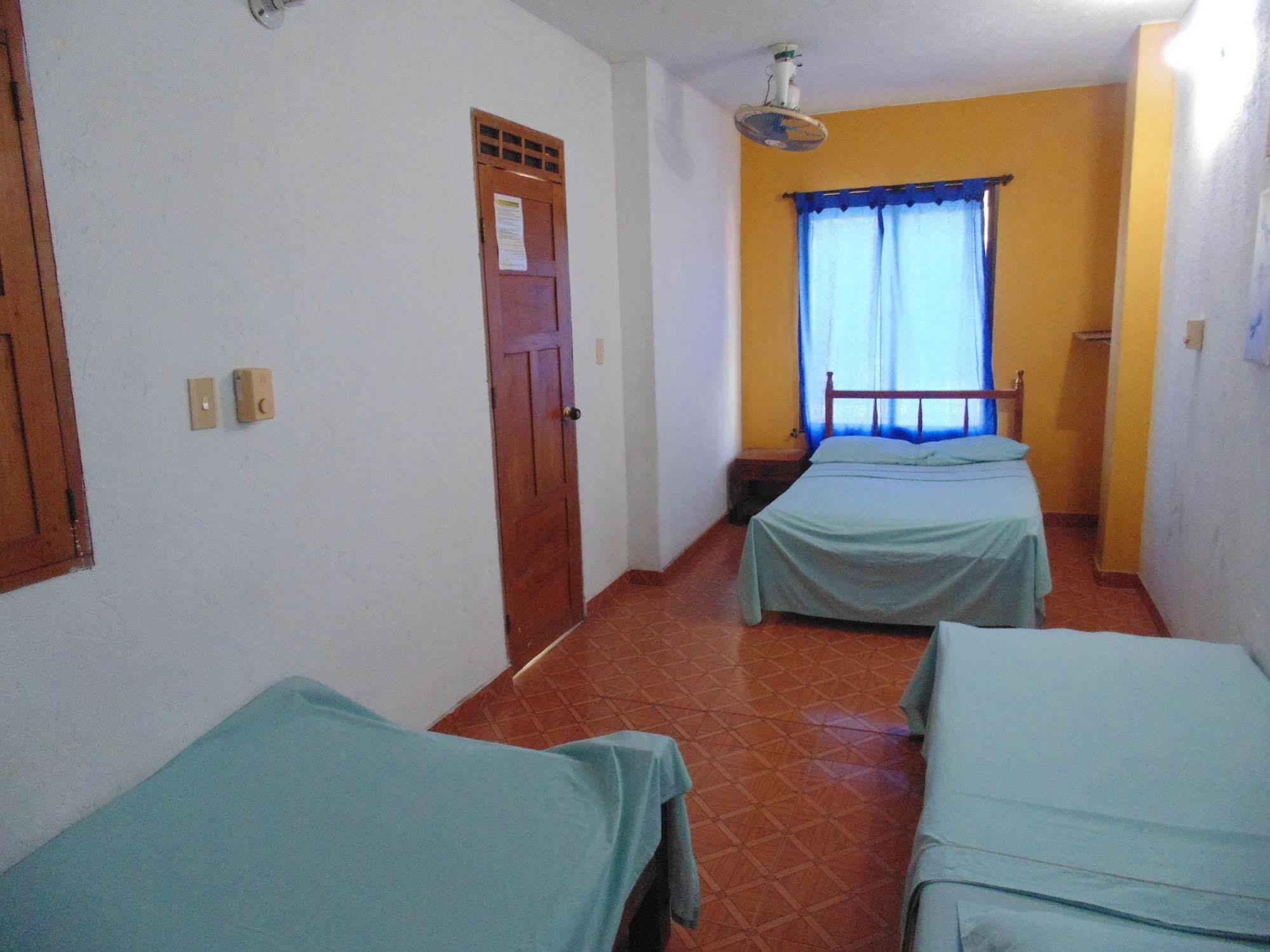 Hospederia Casa Familiar Hotel Santa Marta  Exterior photo