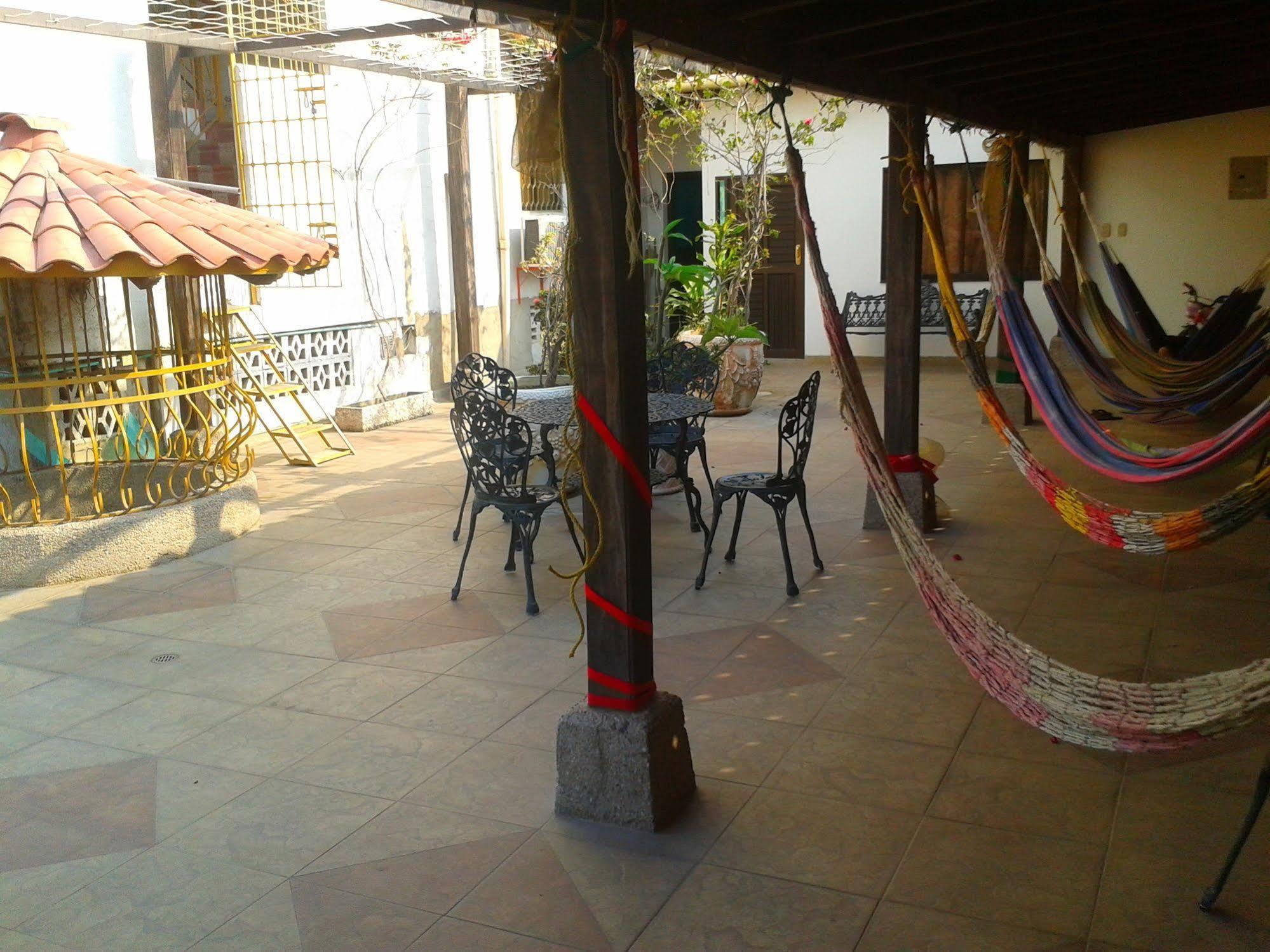 Hospederia Casa Familiar Hotel Santa Marta  Exterior photo